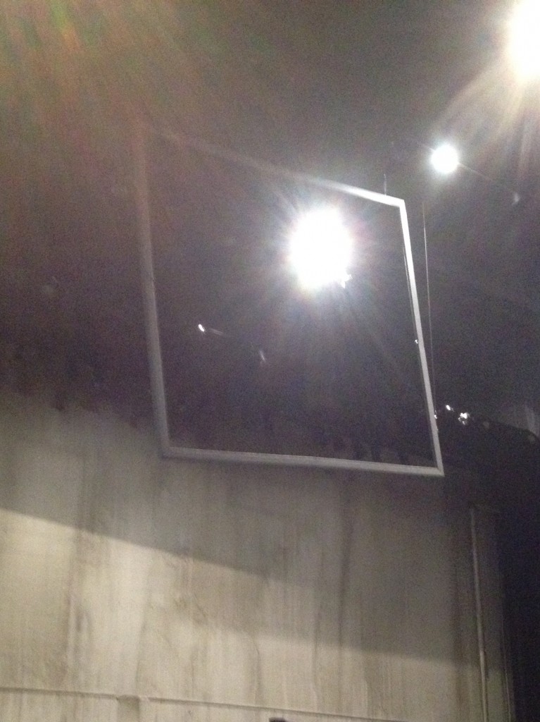 Tory-mirror frame 1